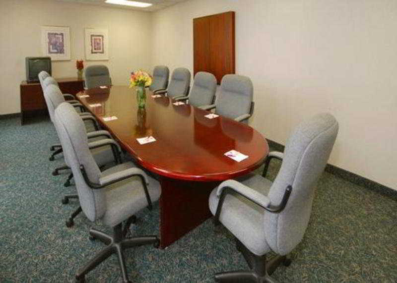 Comfort Suites Airport Columbus Kemudahan gambar